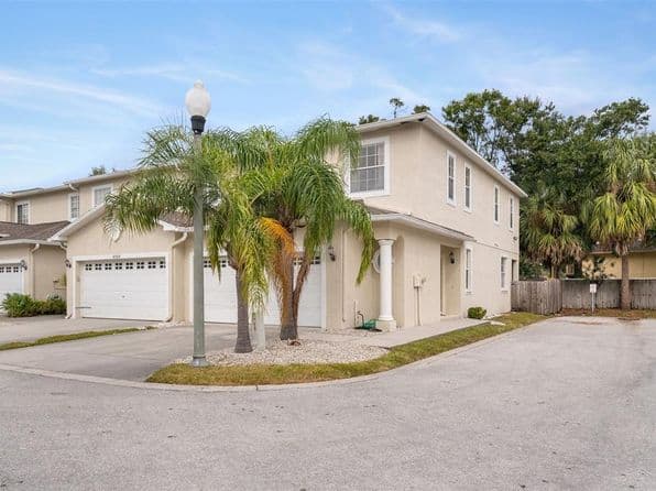 4068 Alan Dr, Largo, FL 33771