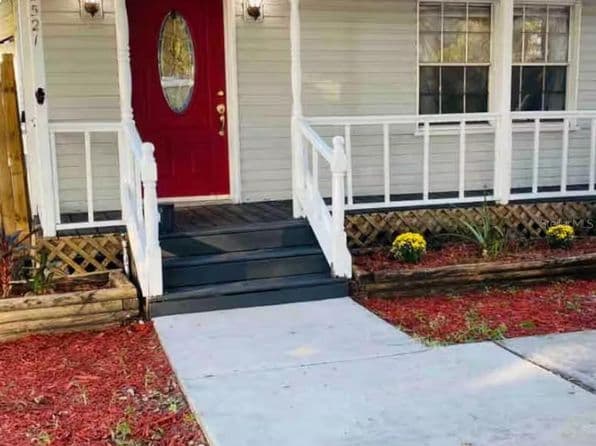 2521 Lorraine St, Tampa, FL 33614