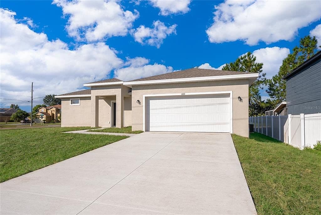 600 Rosaro Ct, Poinciana, FL 34758 - Thumbnail 3