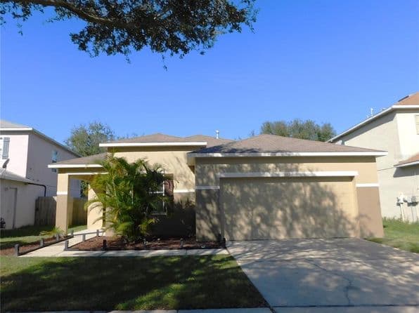 6624 Waterton Dr, Riverview, FL 33578