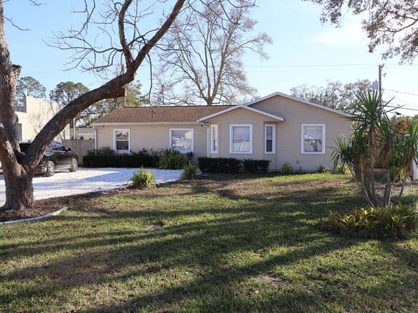 4732 W Lawn Ave, Tampa, FL 33611