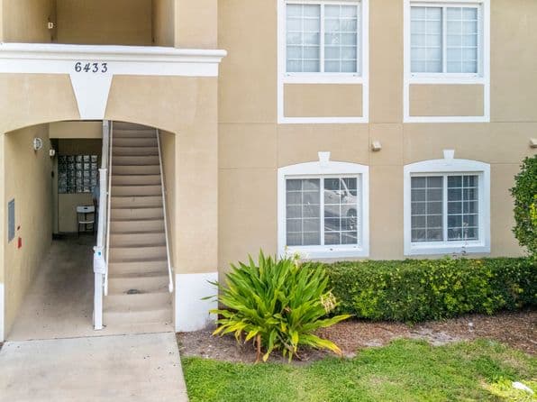 6433 Cypressdale Dr UNIT 102, Riverview, FL 33578