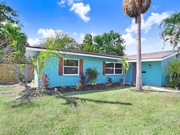 5032 Chancellor St NE, Saint Petersburg, FL 33703