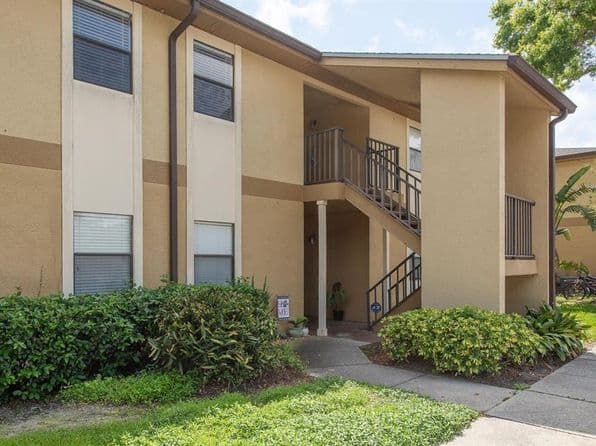 12293 Sailwinds Dr APT 206, Largo, FL 33773