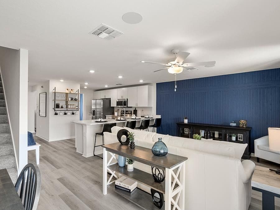 219 Turtle Bay Ave, Winter Haven, FL 33881 - Thumbnail 3