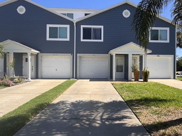 814 Hidden Harbour Dr, Indian Rocks Beach, FL 33785