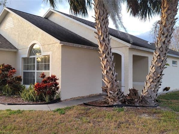 100 Boulder Ct, Sanford, FL 32771