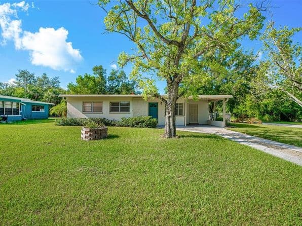 165 Pinecrest Dr, Sanford, FL 32773