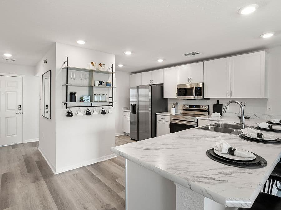 219 Turtle Bay Ave, Winter Haven, FL 33881