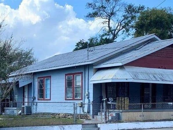 3208 N 15th St, Tampa, FL 33605