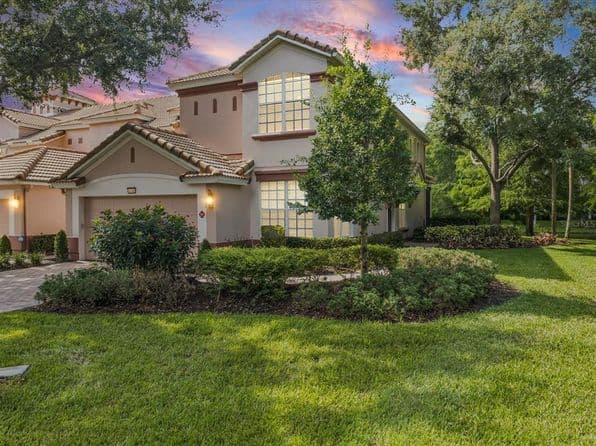 8308 Riverdale Ln, Davenport, FL 33896