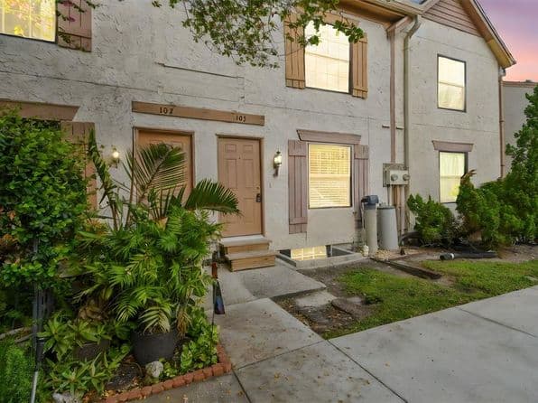 103 Brigadoon Dr, Clearwater, FL 33759