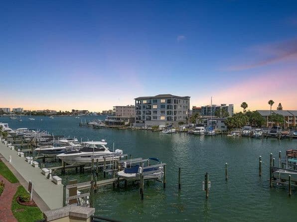 202 Windward Psge APT 304, Clearwater, FL 33767