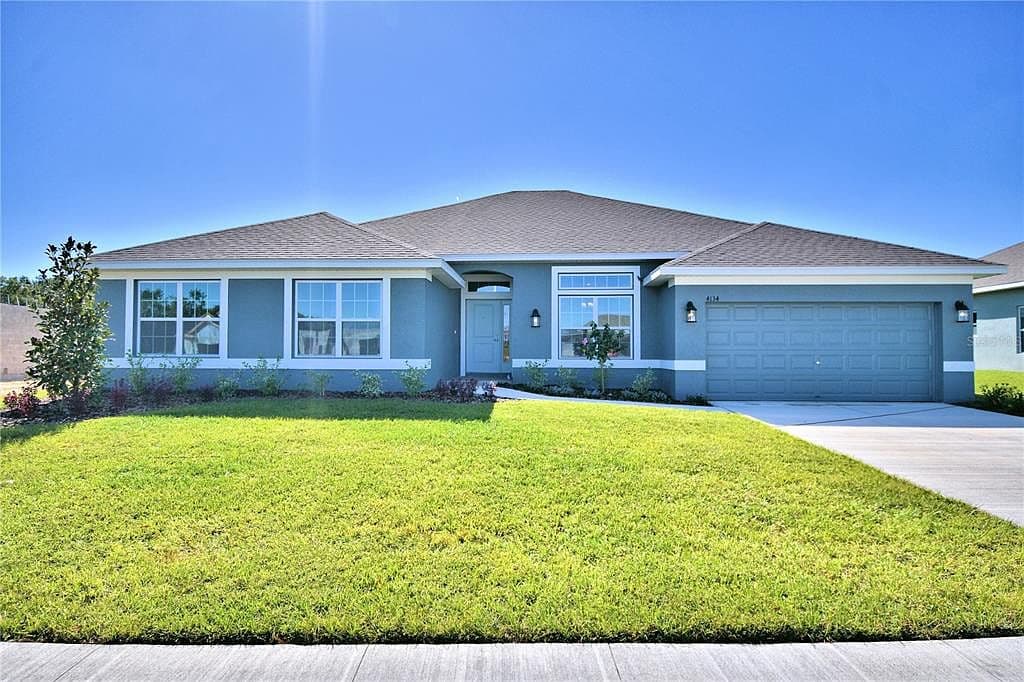 4406 Juneberry Dr, Auburndale, FL 33823